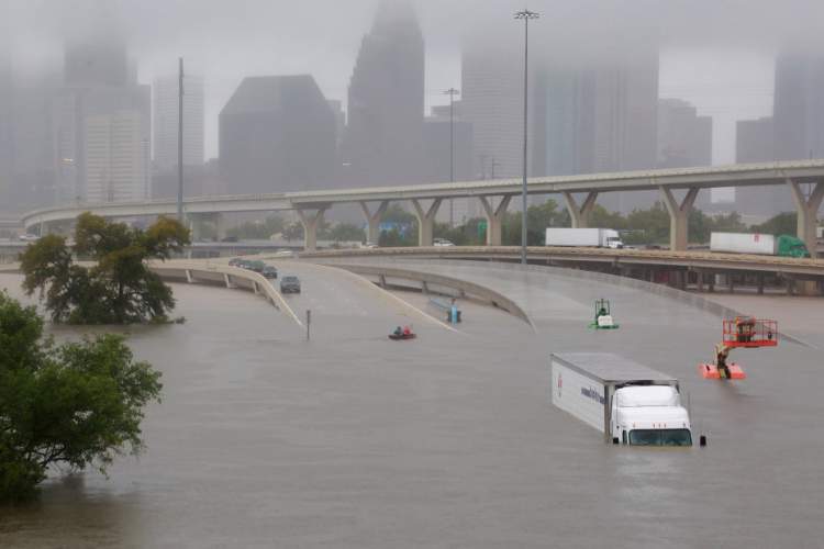 Sahuaro's Hurricane Harvey Drive for Toiletries Asking for Donations