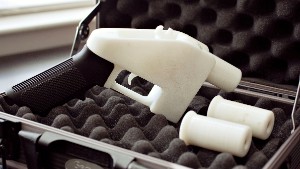 130916130719-3d-printed-gun-in-its-case-story-body