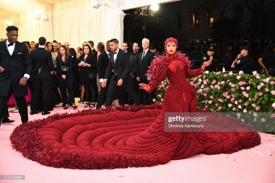 This is so f***ing ugly. 1/10. But what's the 1 point for? Literally 0. (Photo by Dimitrios Kambouris/Getty Images for The Met Museum/Vogue)