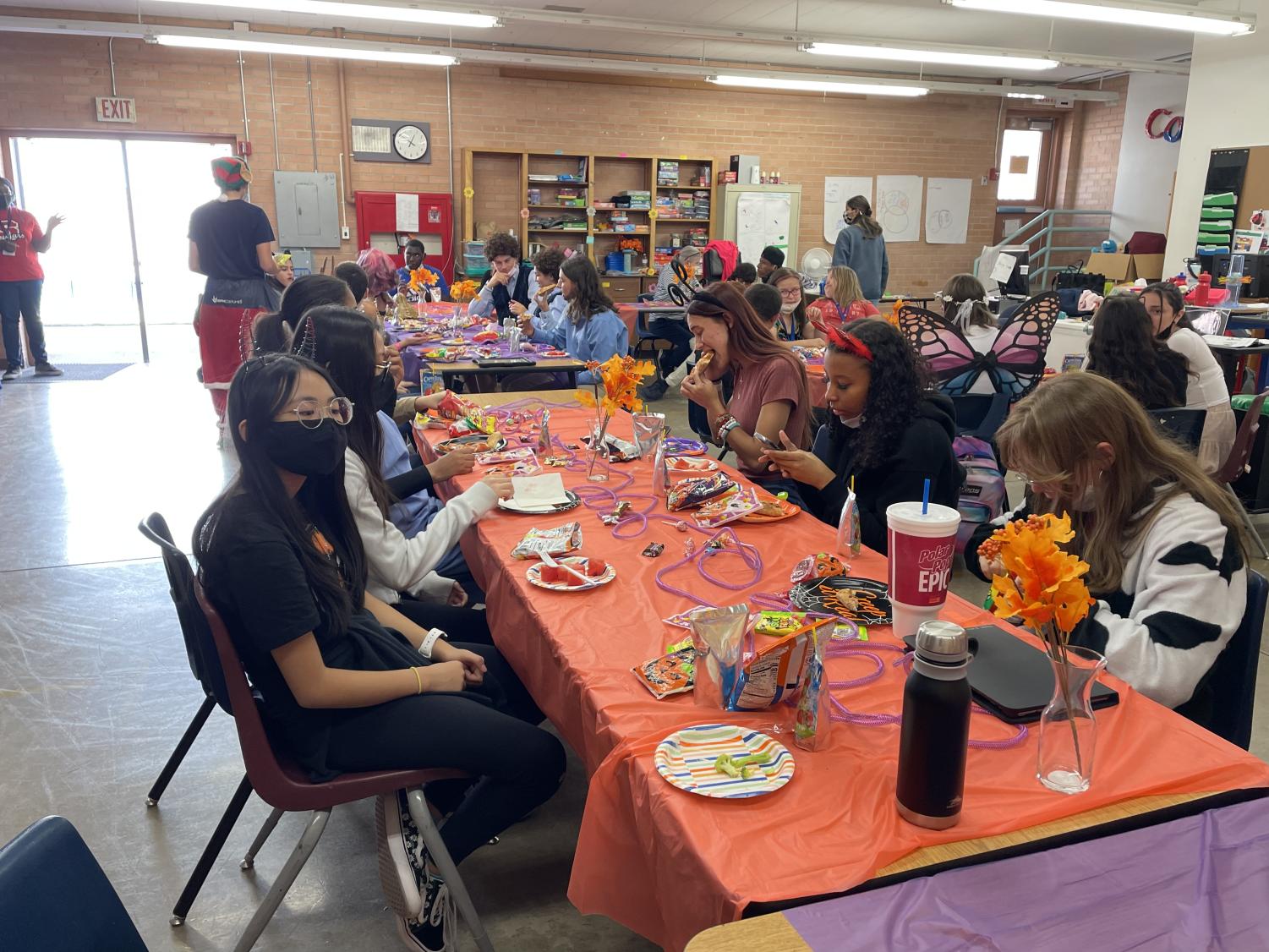 Halloween Lunch-in Brings Cougars Closer