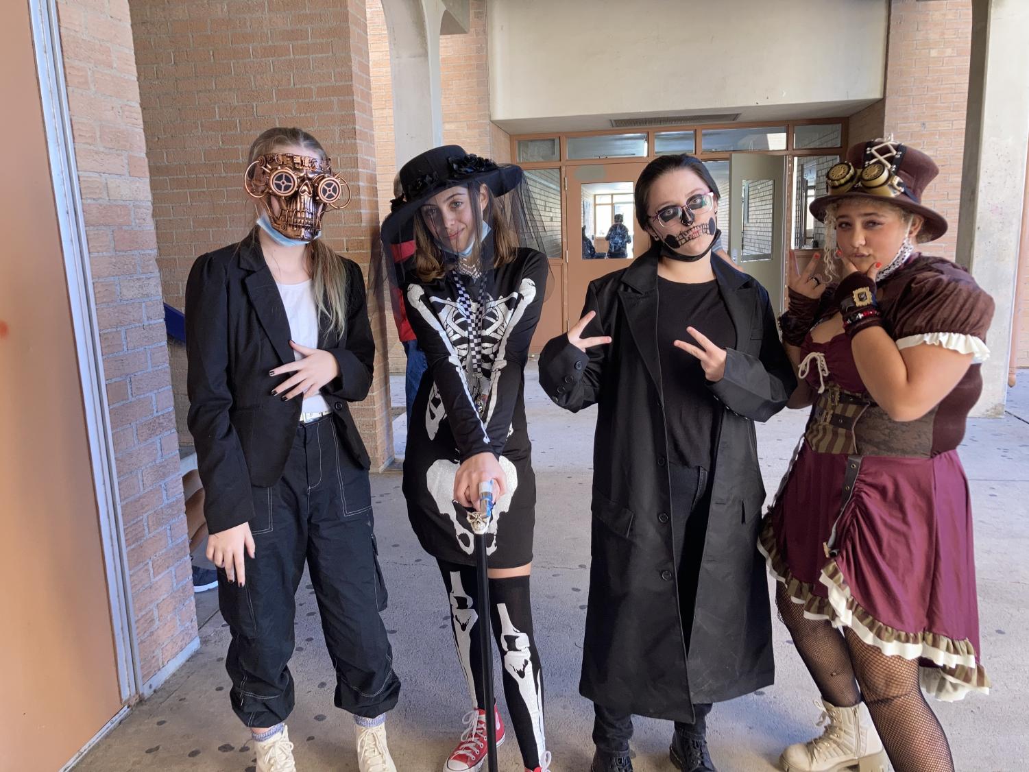 Spooktacular Sahuaro Students Dress Up for Halloween