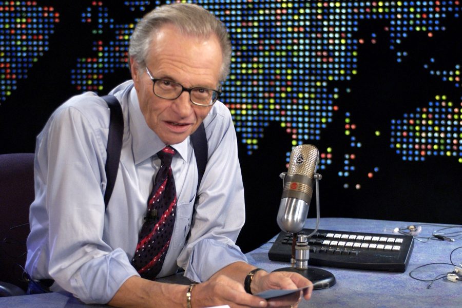 Larry King during Bette Midler on "Larry King Live" at CNN Studios in Hollywood, CA, United States. (Photo by SGranitz/WireImage)