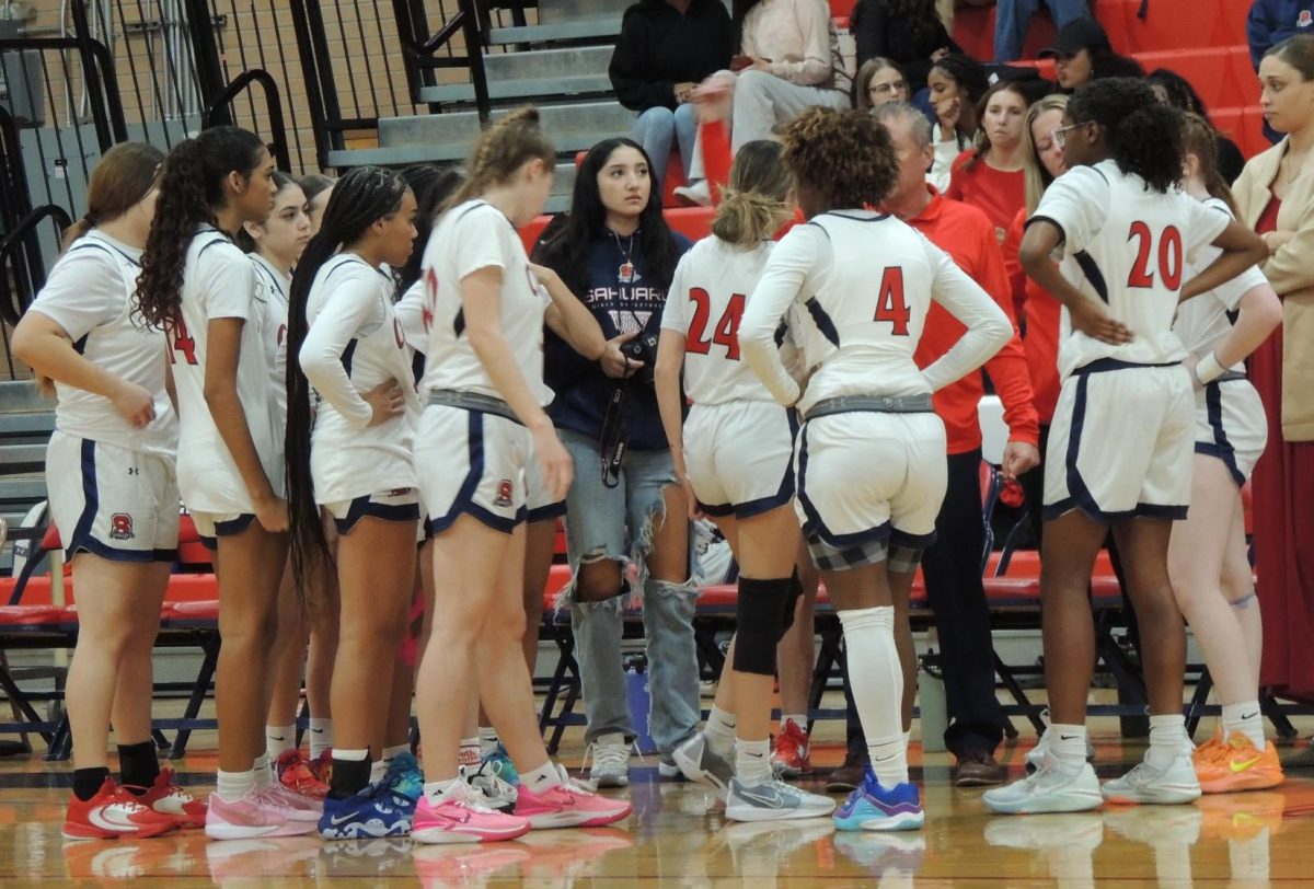 Sahuaro Girls' Varsity Basketball Puts the Sabercats Back in the Bag