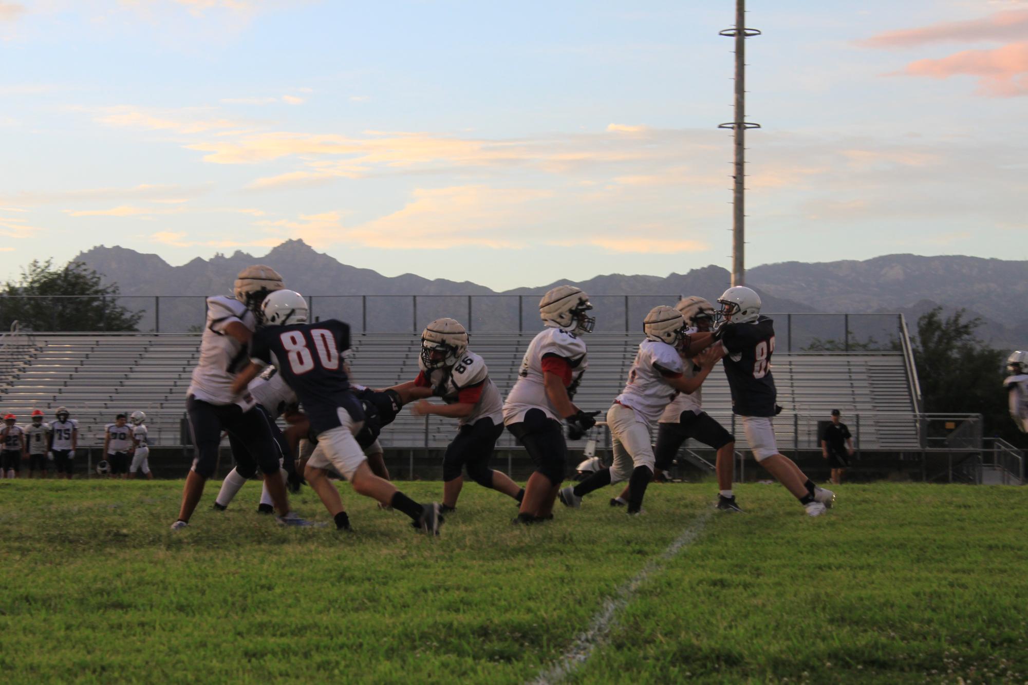 Red vs Blue Scrimmage Kicks Off the Season